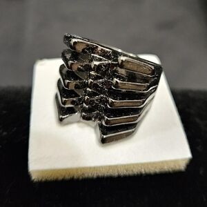 Tiered ring size 8.5